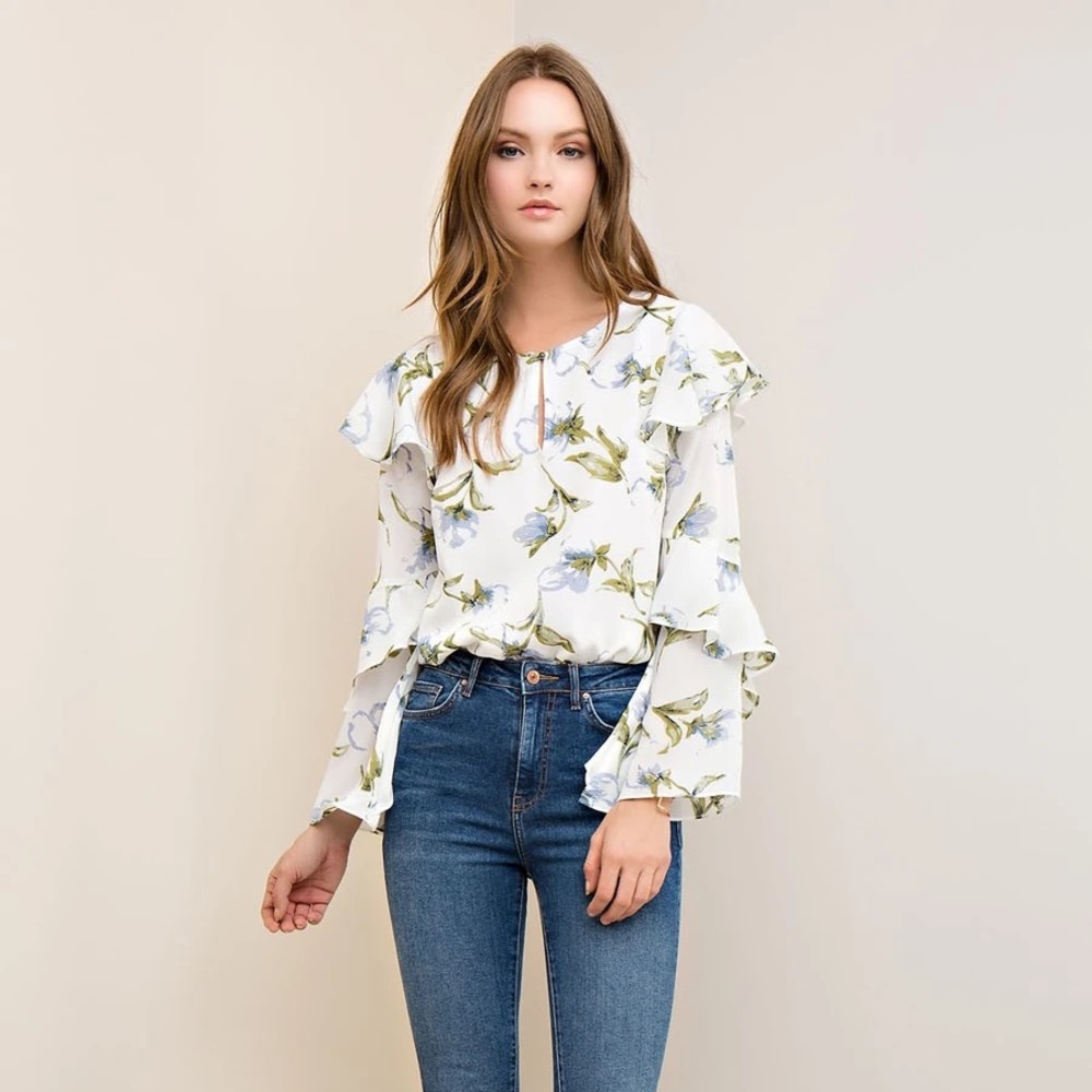 Floral Print Bell Sleeve Top